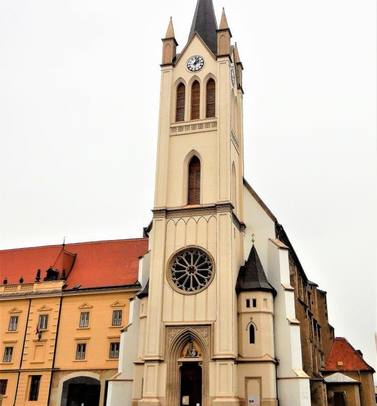 Our Lady of Hungary Church景点图片