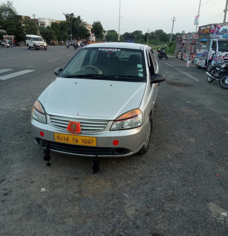 Shri Kesar - Udaipur Tours & Taxi景点图片