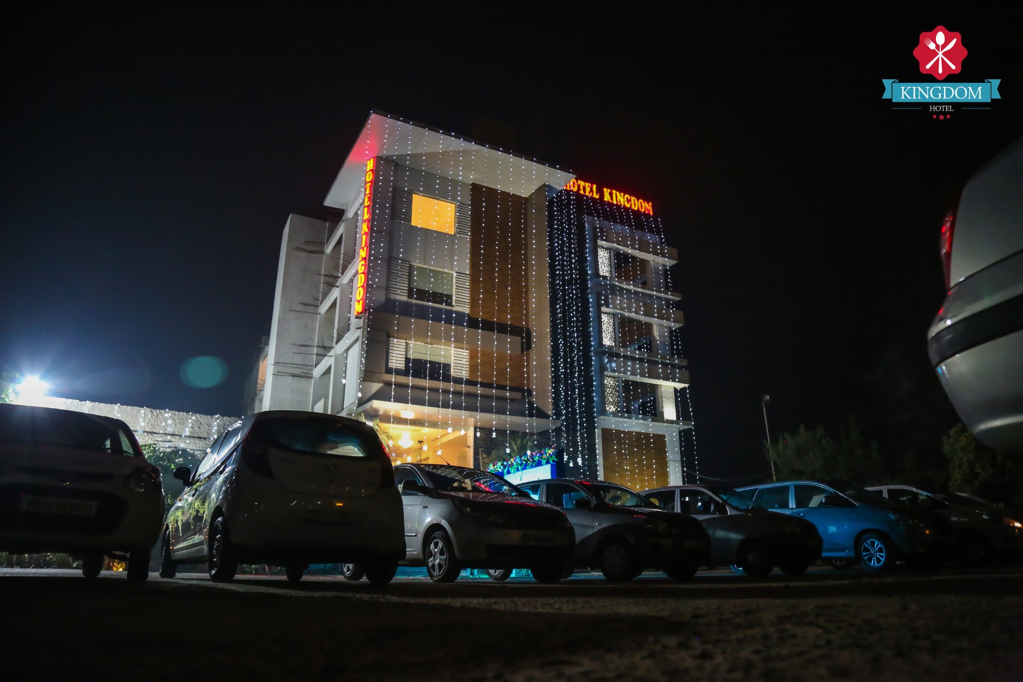 Kingdom Hotel-官方