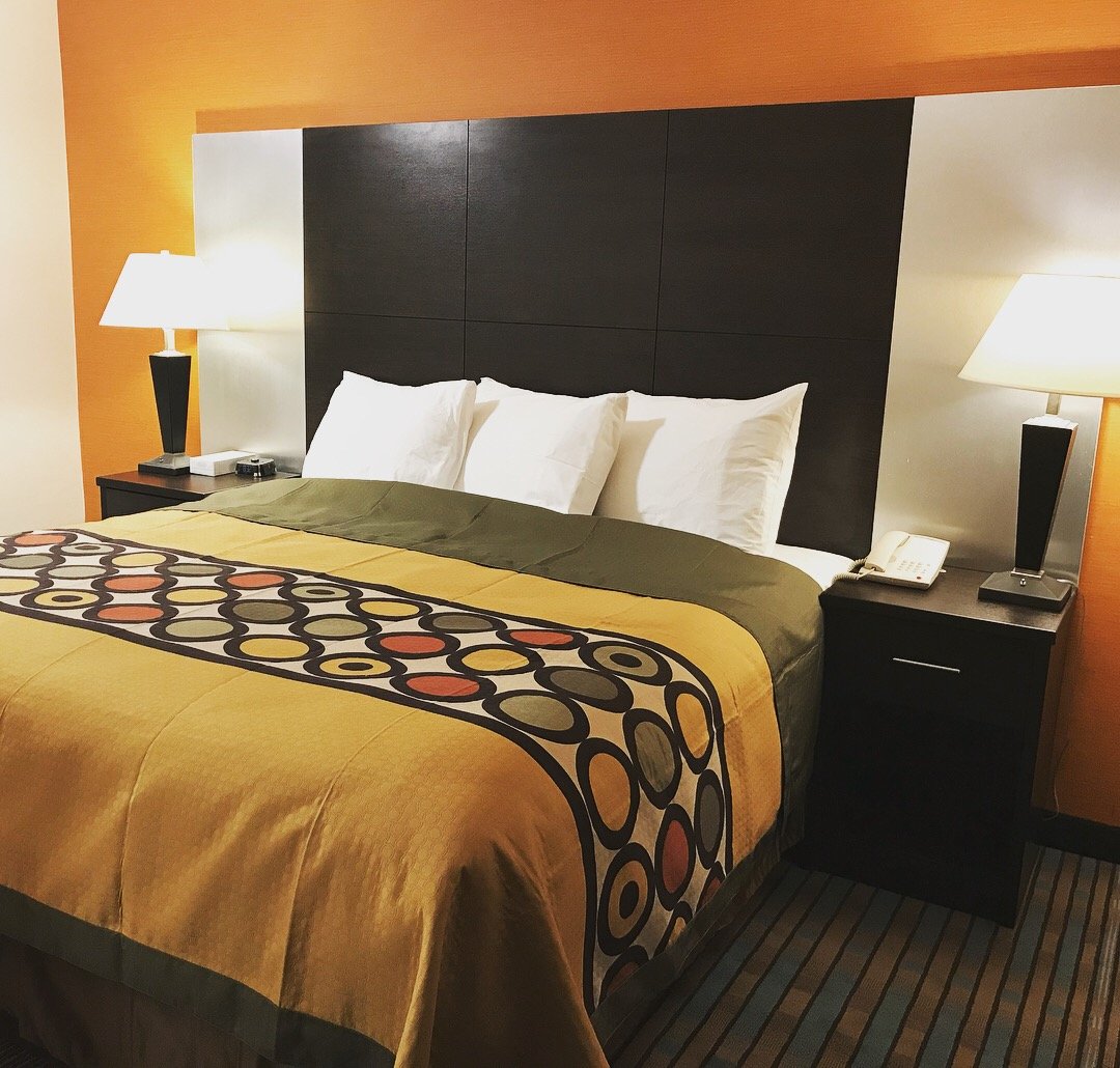 Bay Hill Inns & Suites-官方