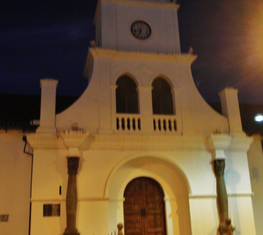 Iglesia Matriz de Salcedo-Salcedo必去景点