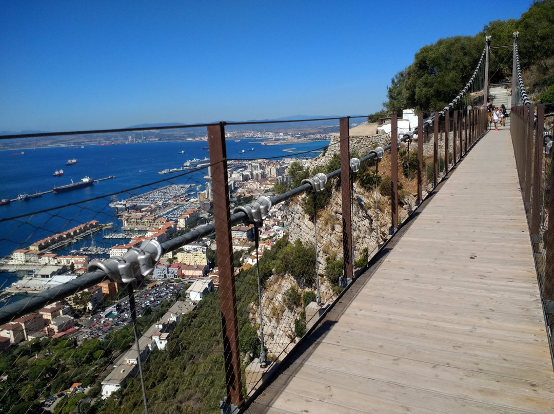 Windsor Suspension Bridge-Westside必去景点