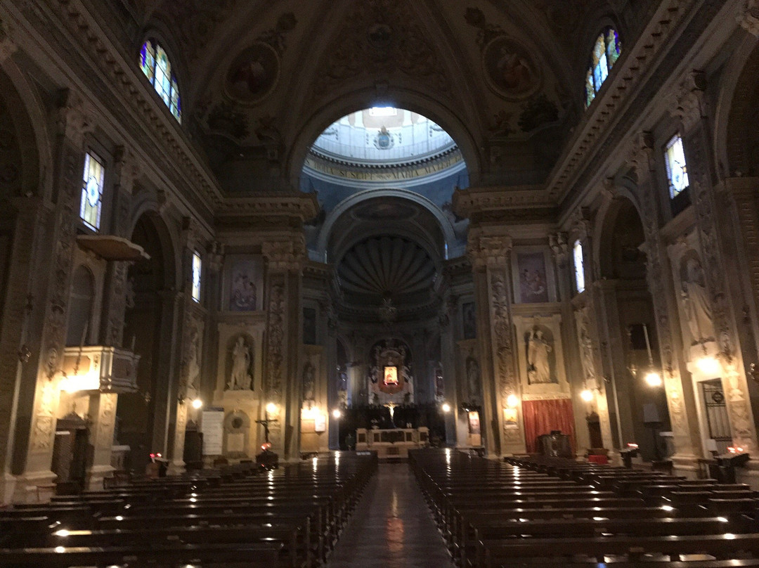 Este旅游景点-Basilica Di Santa Maria Delle Grazie