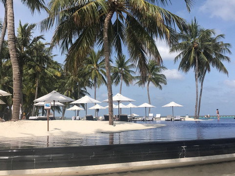 马尔代夫伦格里岛康莱德酒店主图