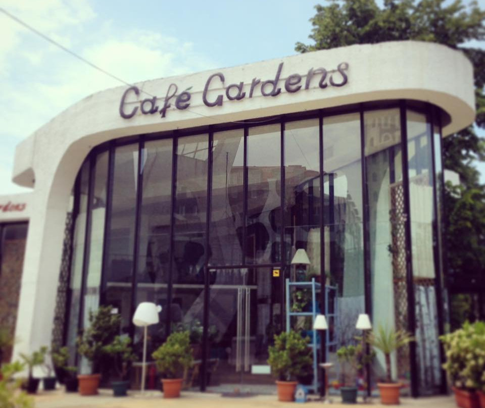 Cafe Gardens