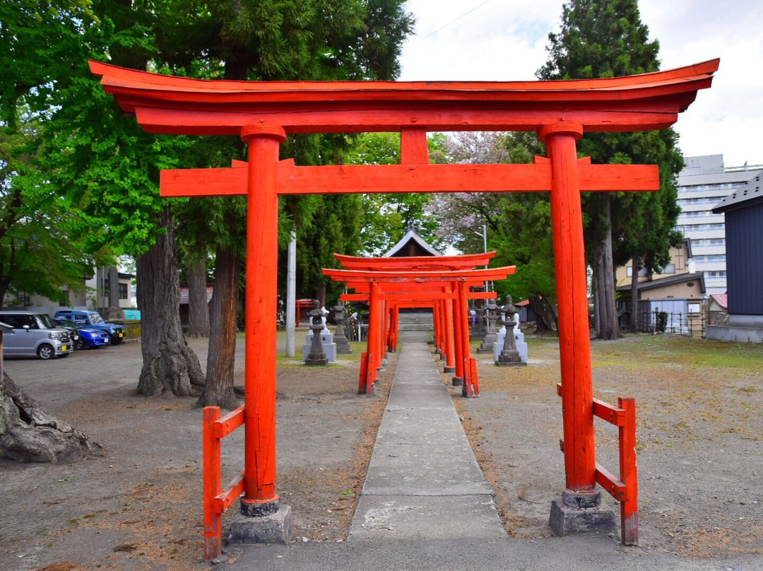 Fushimi Inari Grand Shrine Hirosaki City Satomi Church-弘前市必去景点