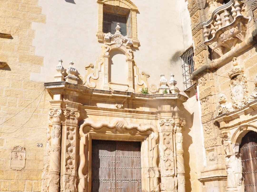 Iglesia y Torre de la Merced-Osuna必去景点