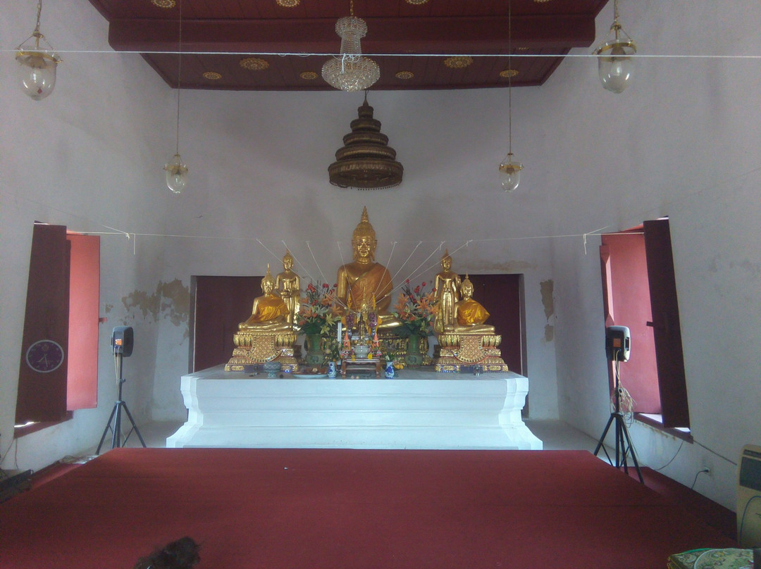 Wat Chalo-挽粿必去景点