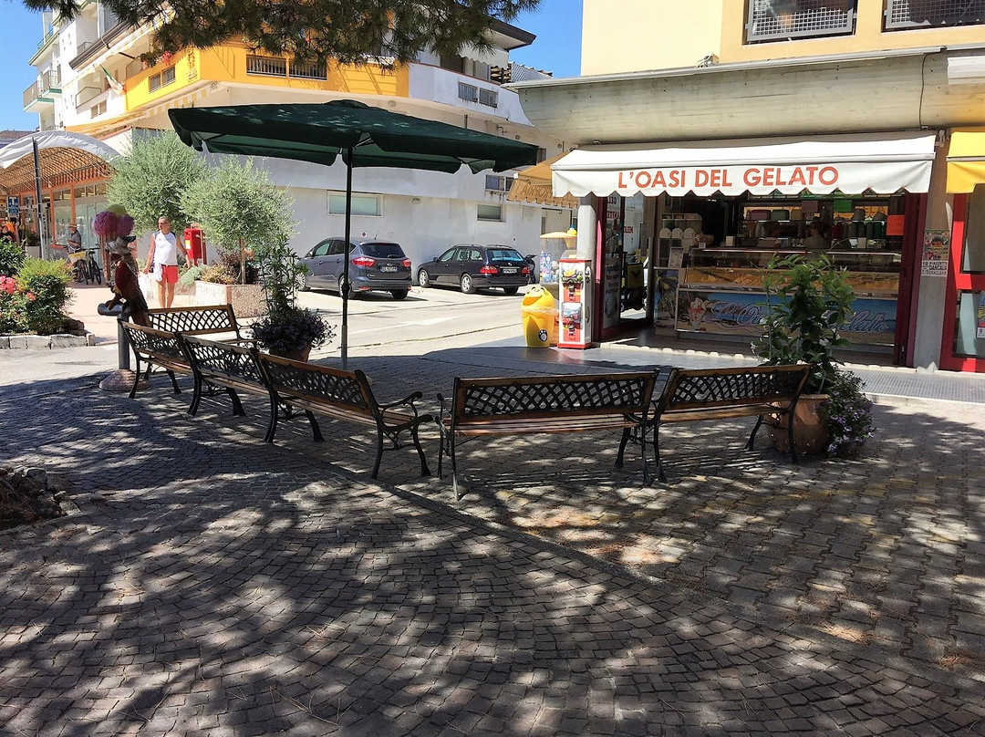 Torre di Fine餐馆和美食-L'Oasi Del Gelato
