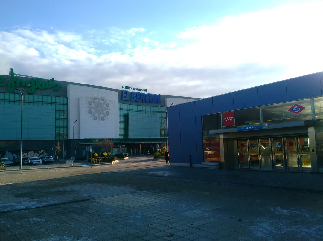 El Corte Ingles-赫塔费必去景点