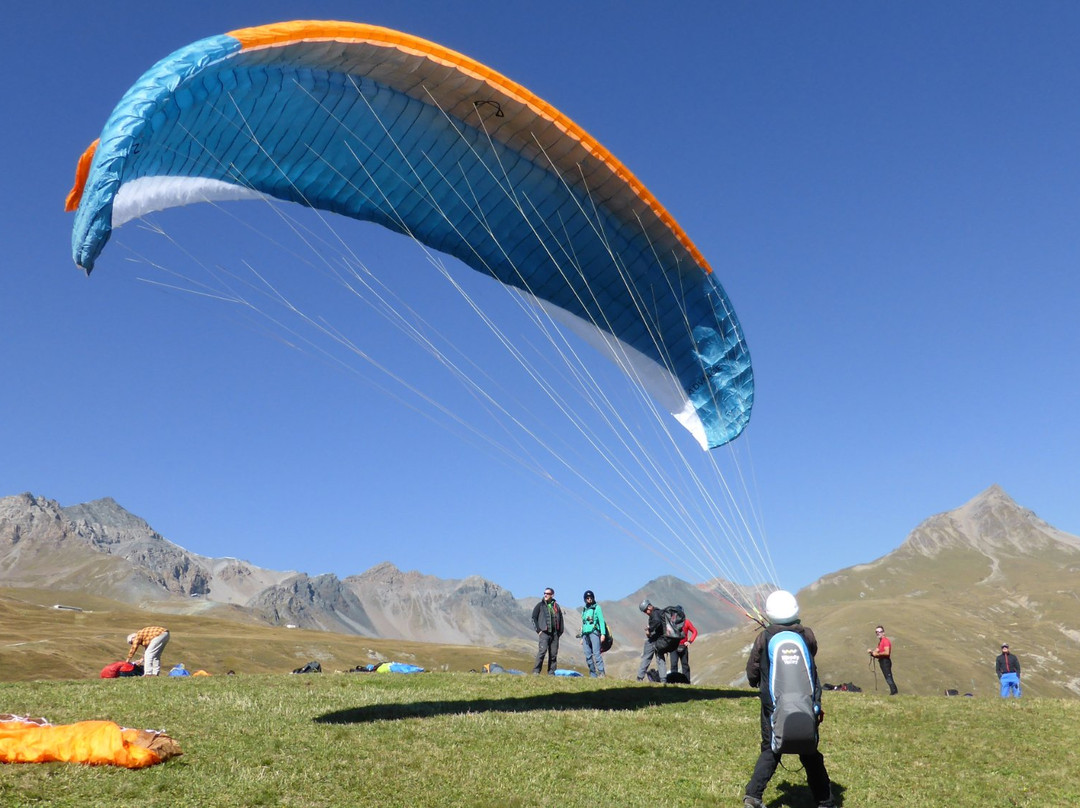 Flying Center Oberwallis-Fiesch in Valais必去景点