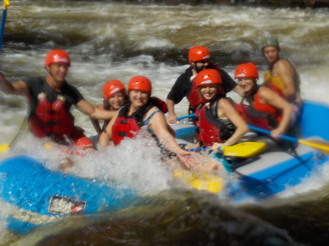 Propulsion Rafting - Riviere Rouge景点图片