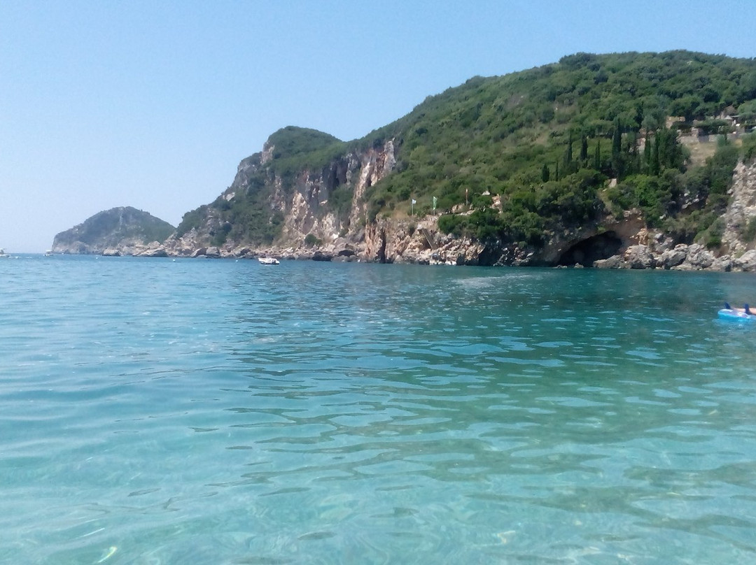 Liapades Bay景点图片