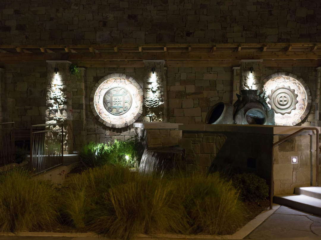 Oka' Chokmasi-Sulphur必去景点