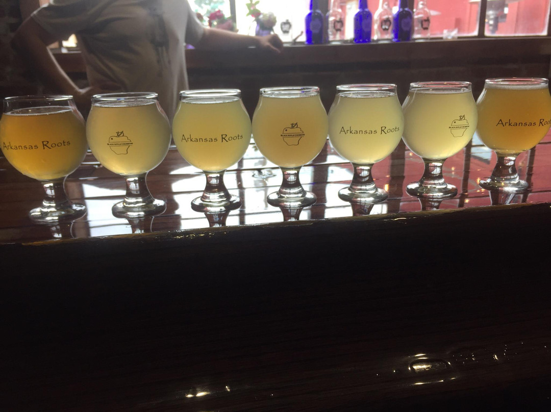 Black Apple Hard Cider-Springdale必去景点