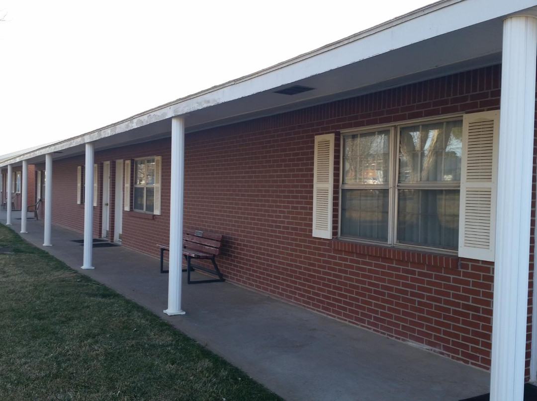 El Rancho Motel