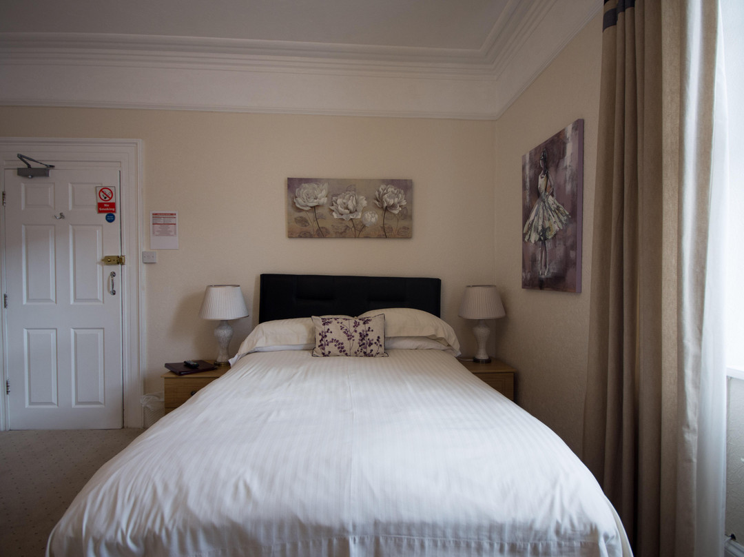 Poppys Guest House