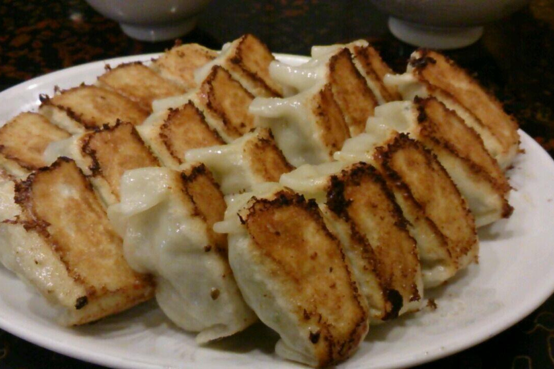 餃子の店 味の横綱