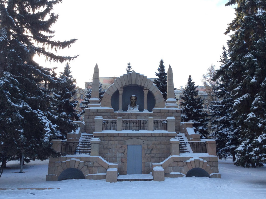 Monument-Mausoleum to Lenin-车里雅宾斯克必去景点