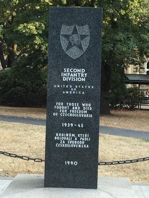 Thank You America Memorial-皮尔森必去景点