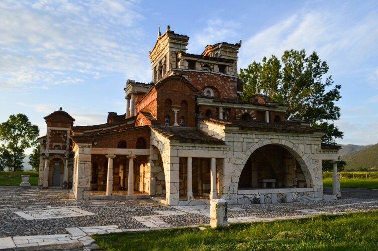 Agia Fotini Mantineias Church-Mantineia必去景点