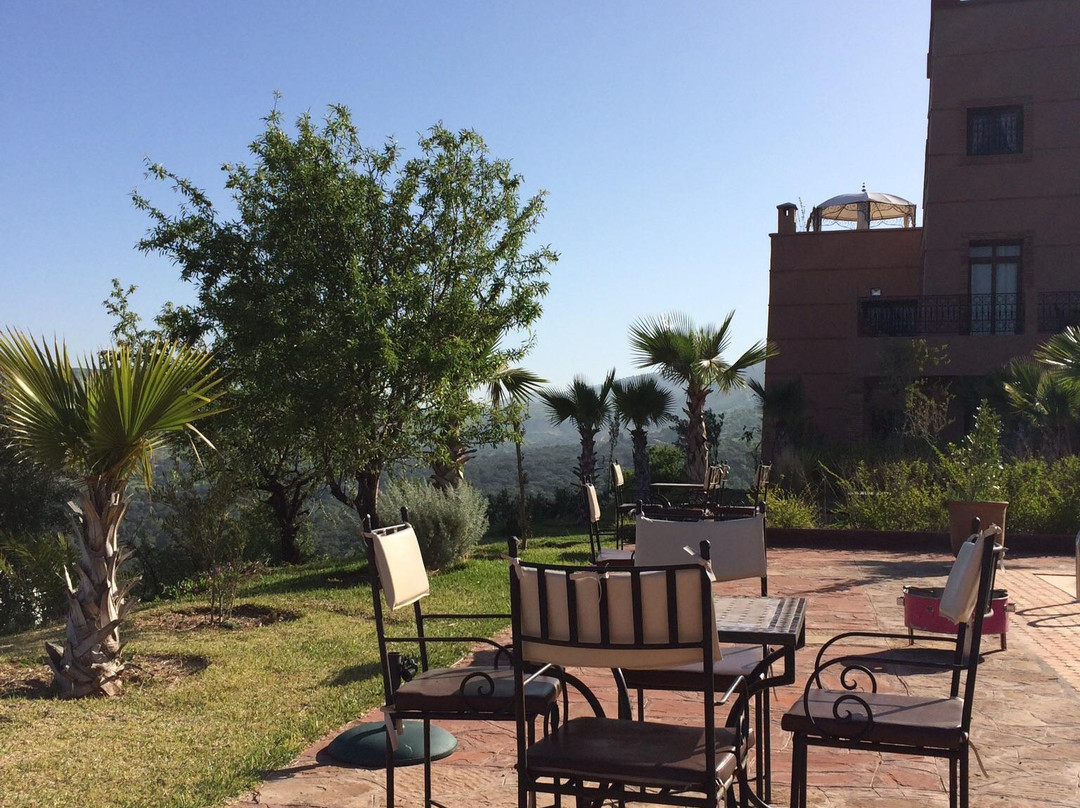 Abachkou酒店住宿-Kasbah Ait Oumghar