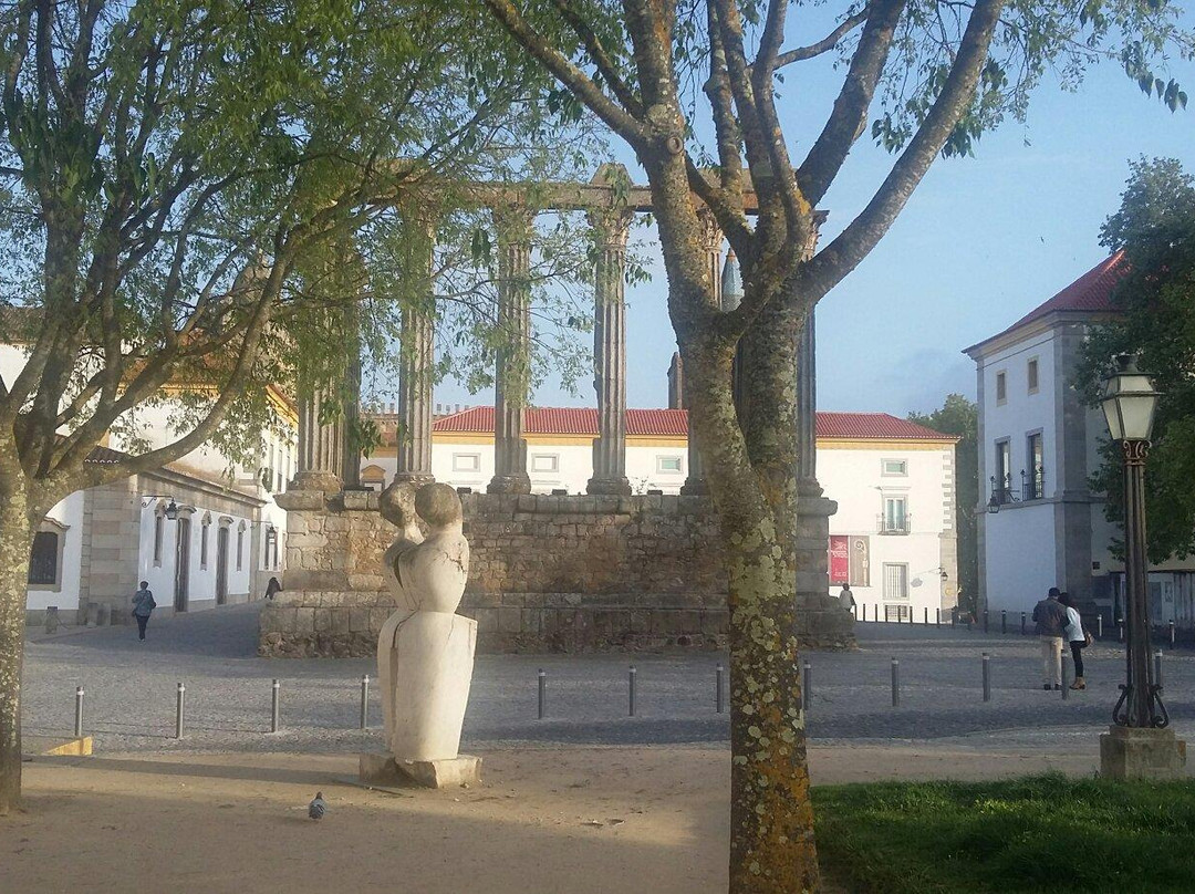 Jardim Diana-埃武拉必去景点