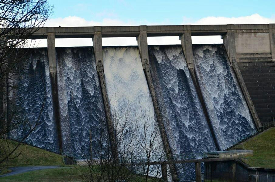 Thruscross Reservoir景点图片