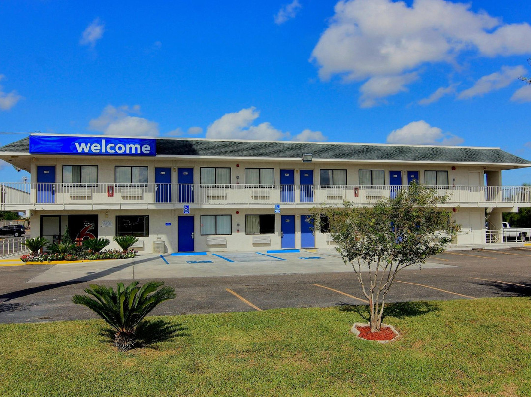 Bishop酒店住宿-Motel 6 Kingsville, TX