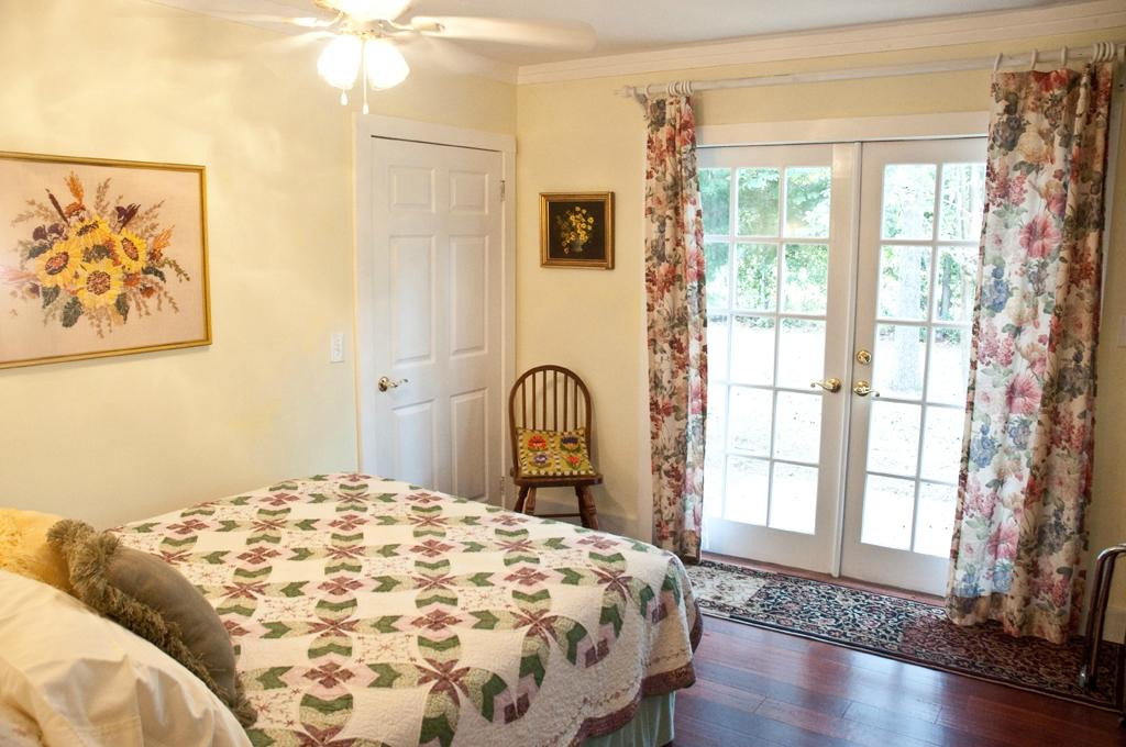 Patterson House主图