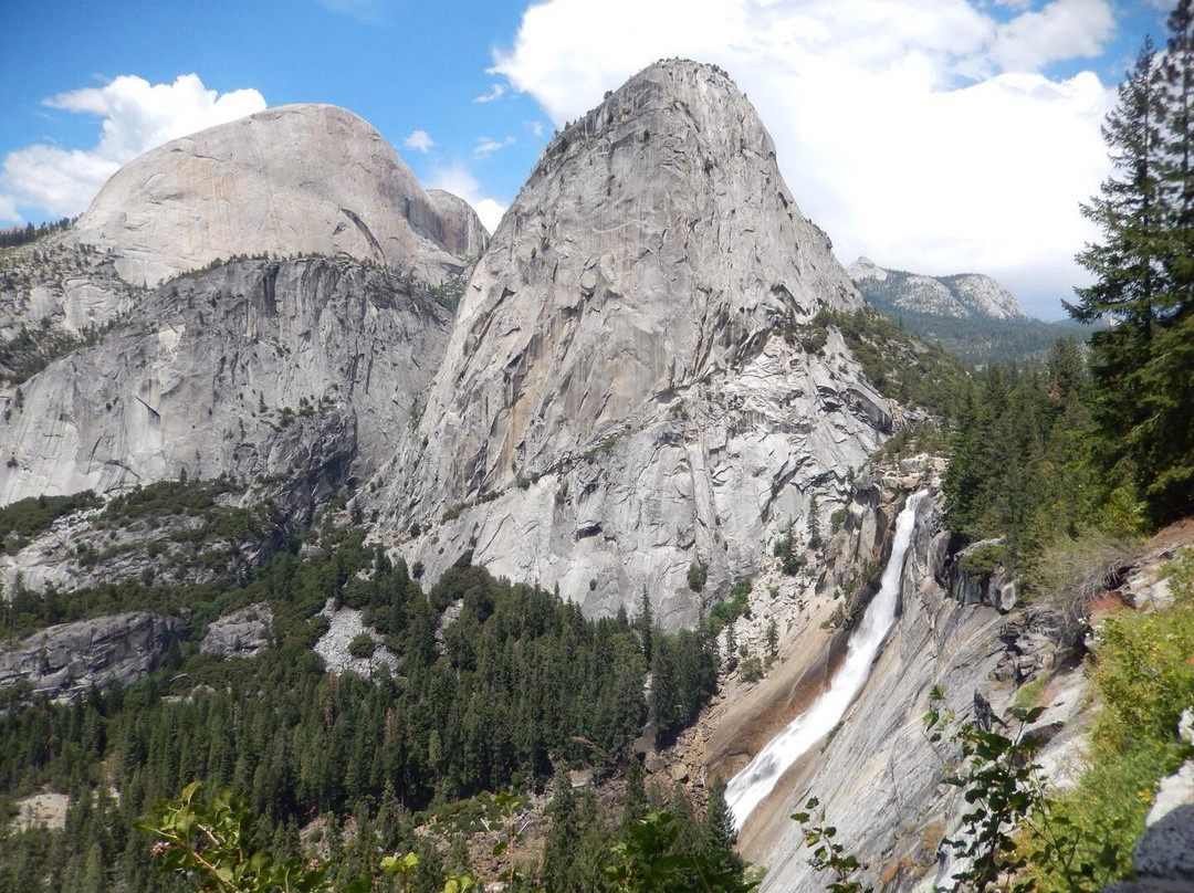 Nevada Falls Loop景点图片