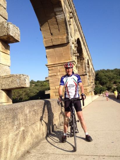 Village Velo-Saint-Quentin-la-Poterie必去景点