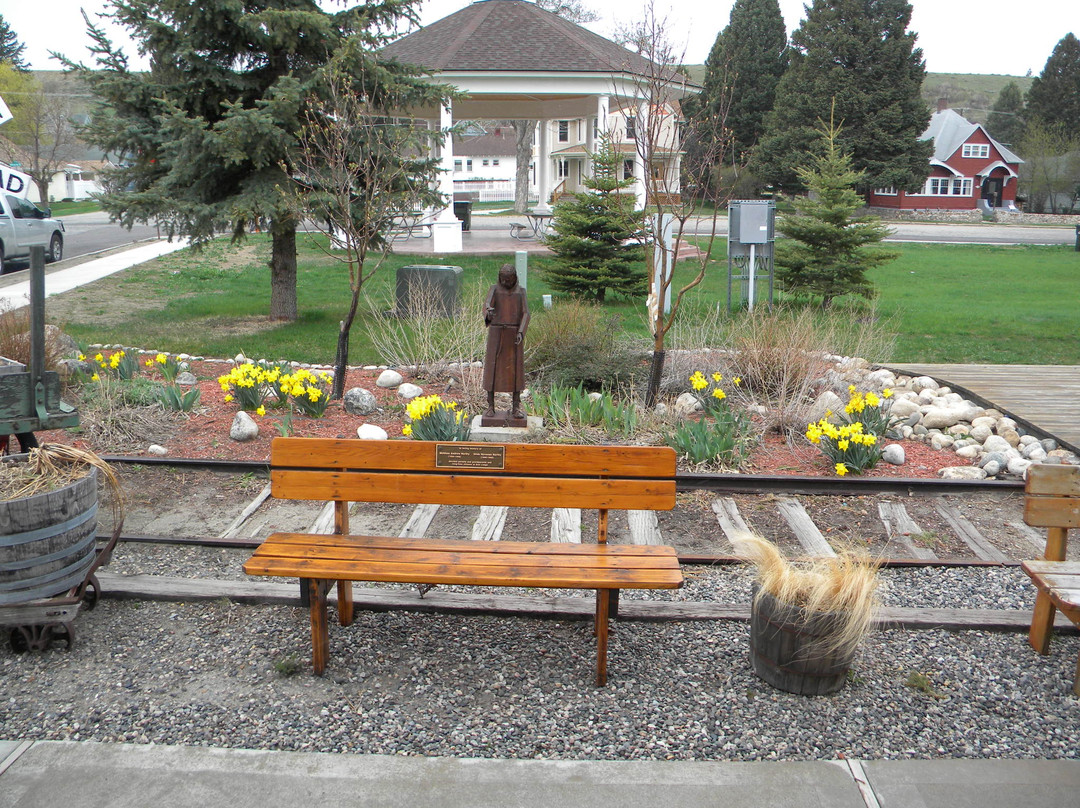 Carbon County Art Guild & Depot Gallery-雷德洛治必去景点