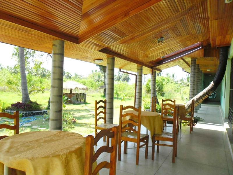Roys Inn Guest House
