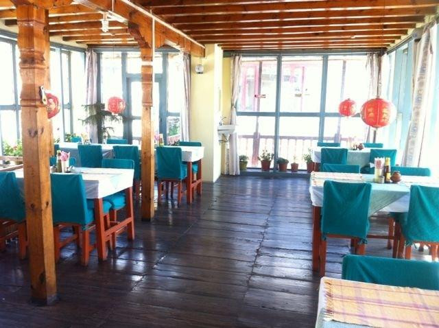 Hotel Shangri-La
