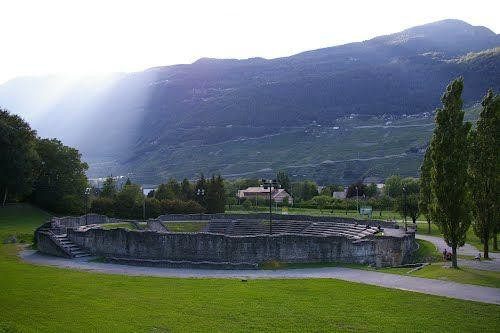 Amphitheatre Romain-马蒂尼必去景点