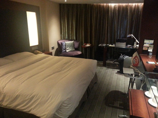 上海浦东假日酒店主图