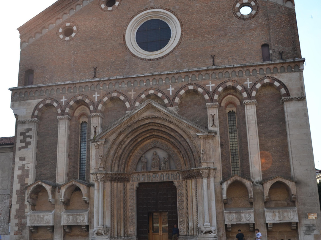 Chiesa di San Lorenzo-维琴查必去景点