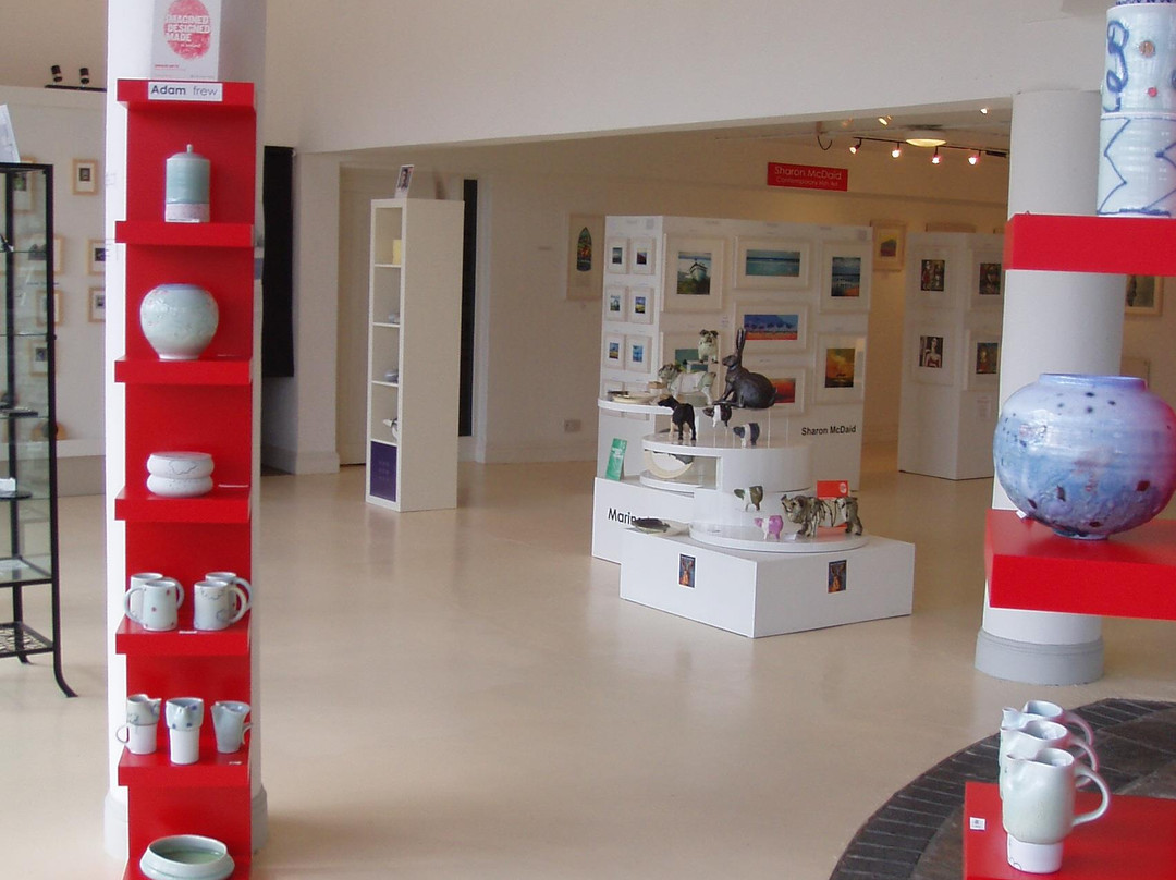 An Clachan art and craft gallery-多尼戈尔城镇必去景点