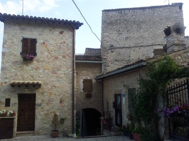 罗卡加丽农庄主图