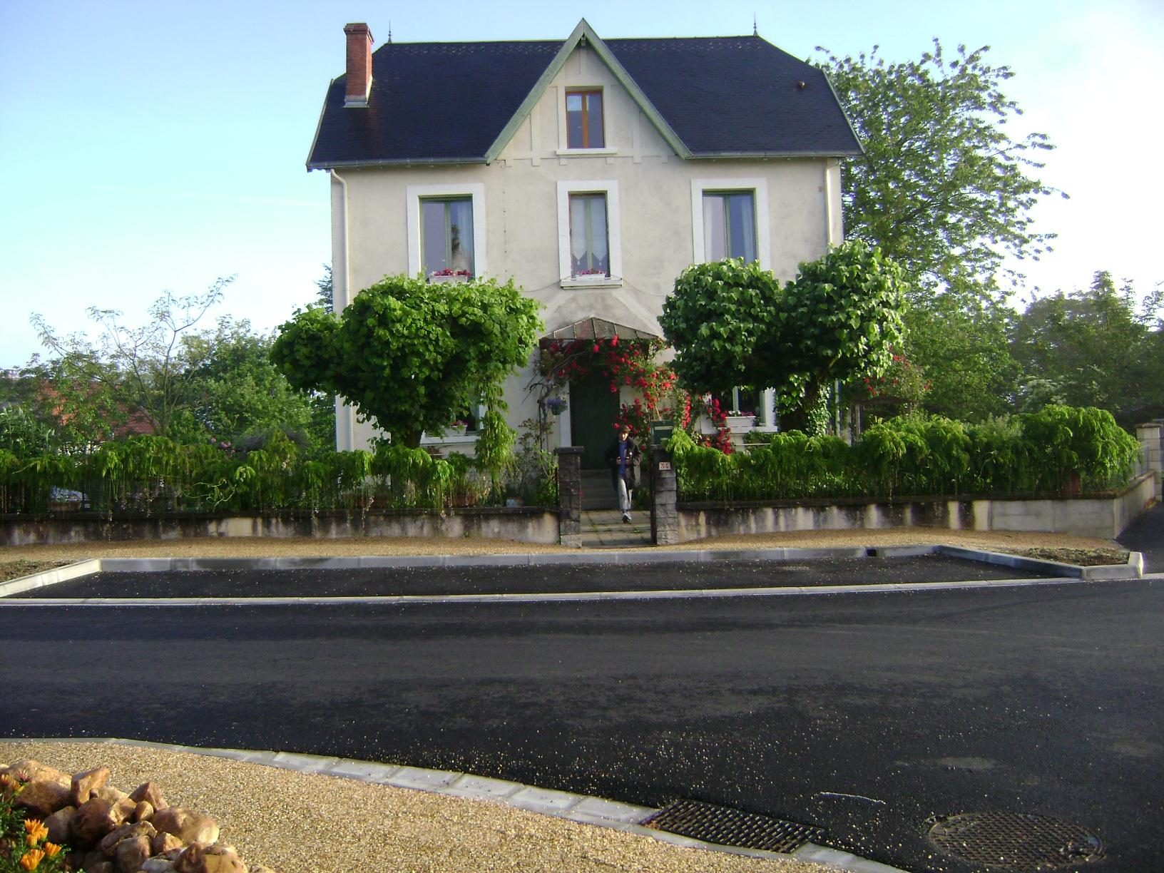 Aux Deux Arbres Chambres d'Hote-客卧