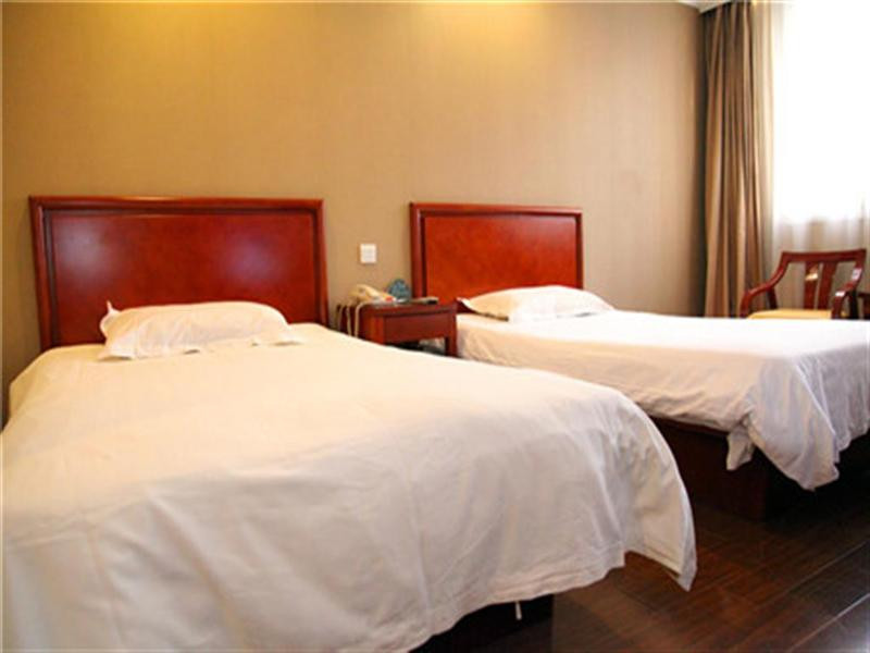 格林豪泰上海赤峰路地铁站商务酒店主图