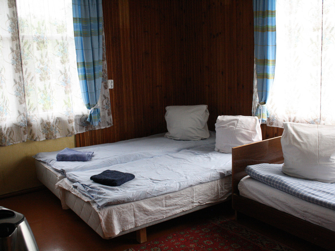 Hostel Prie Sidabrines Egles