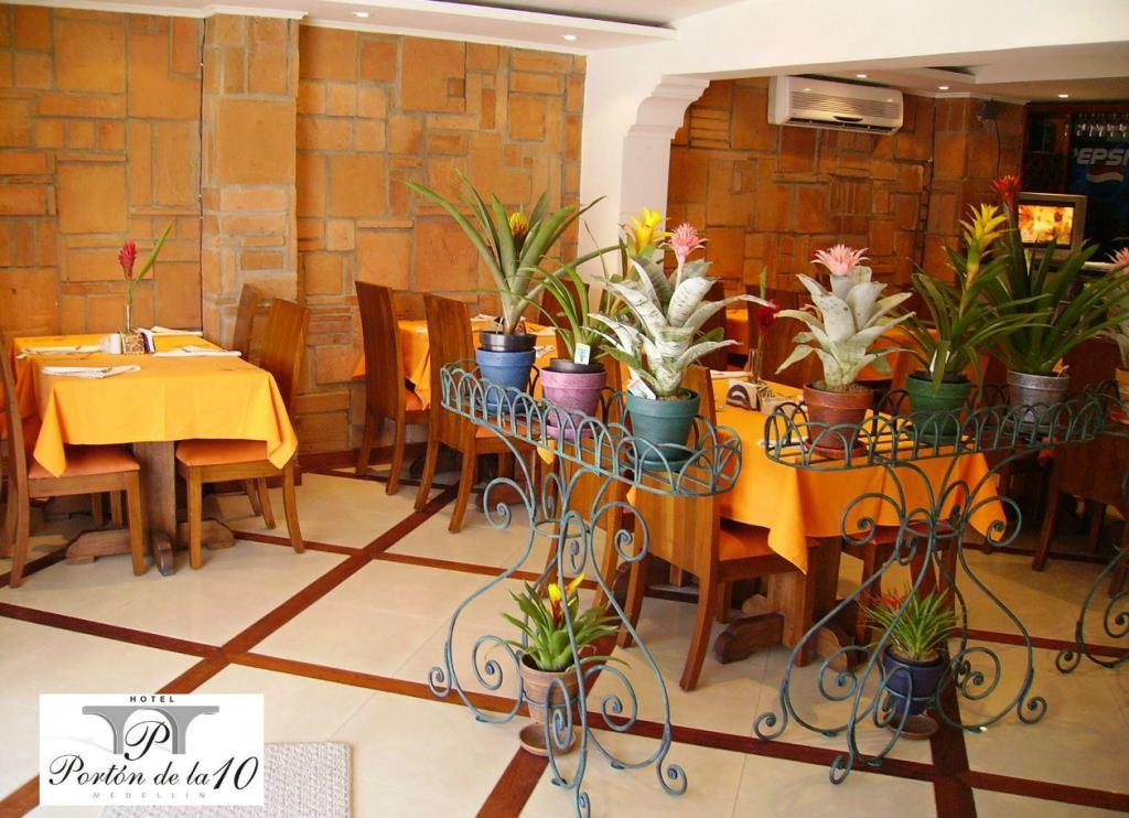 Hotel Porton De La 10主图