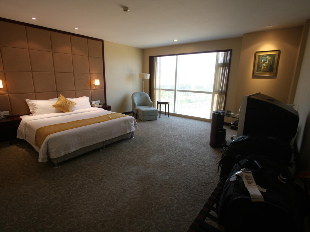 孚利泰国际大酒店主图