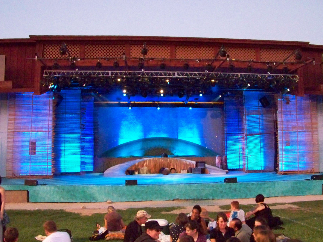 Super Summer Theatre-Blue Diamond必去景点