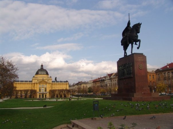 King Tomislav Square-萨格勒布必去景点