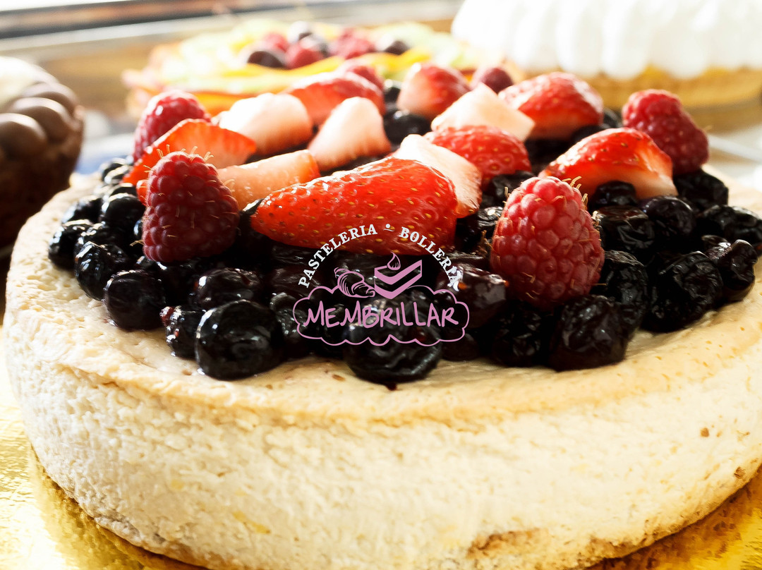 Membrillar Pastelería & Bollería Artesanal