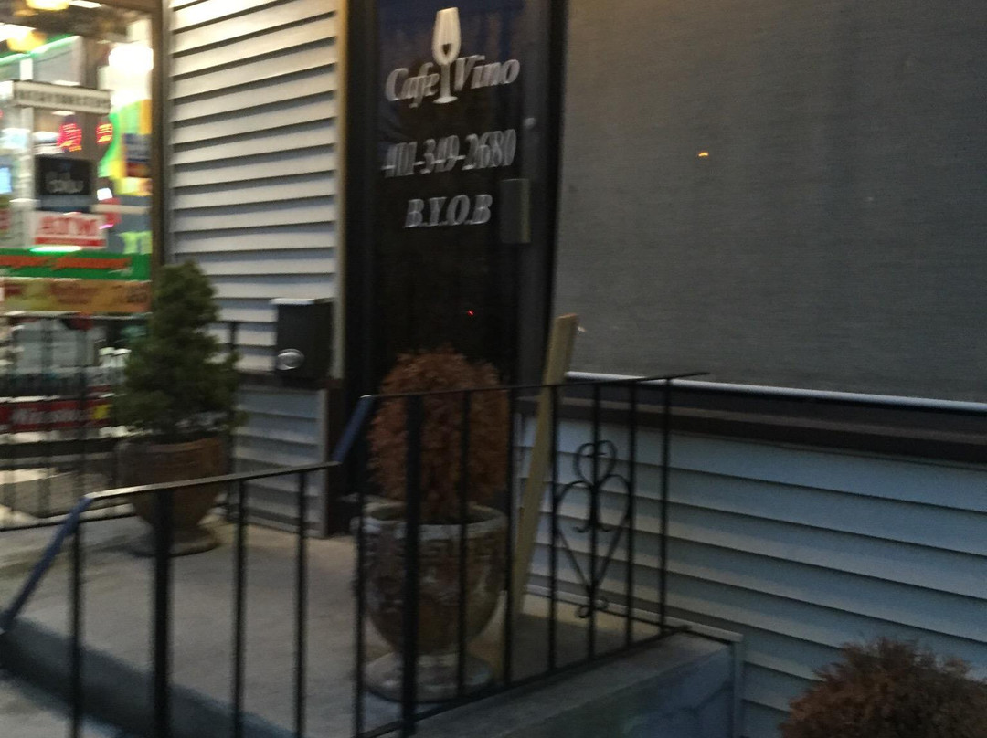 Johnston餐馆和美食-Cafe Vino