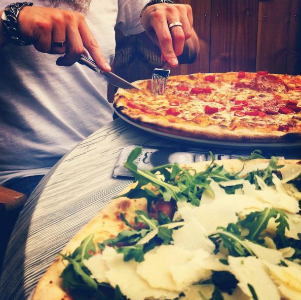 Pizza Lig e Peg Delivery